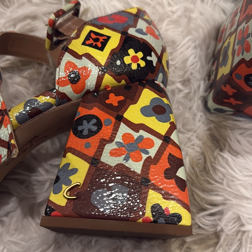 Circus Sam Edelman Colorful Women's Platform Heels - Picture 6 of 6